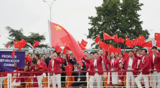 2024巴黎奥运会开幕式：颠覆传统，艺术盛宴与时代精神的浪漫交响！